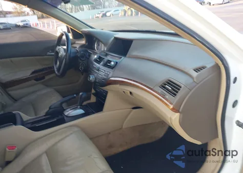 2008 Honda Accord 2.4 Ex-L from USA, damaged, VIN 1HGCP26818A129969